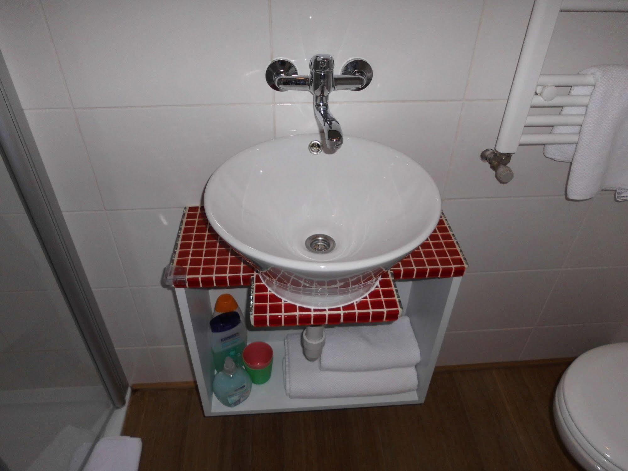 Saint-Gilles Aparthotel Midi Residence מראה חיצוני תמונה