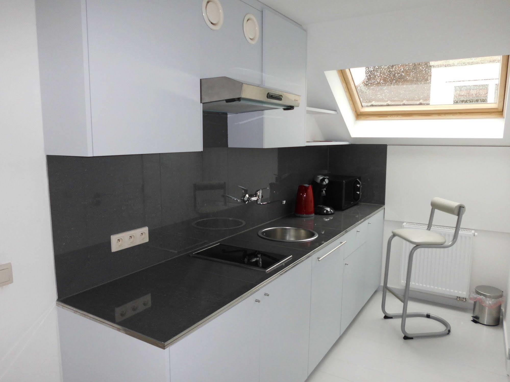 Saint-Gilles Aparthotel Midi Residence מראה חיצוני תמונה